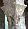 Capitel 5 de la galera sur del claustro de la catedral de Saint-Bertrand-de-Comminges