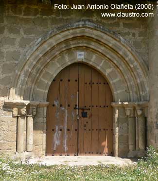 Portada de la ermita de San Antn de La Nave